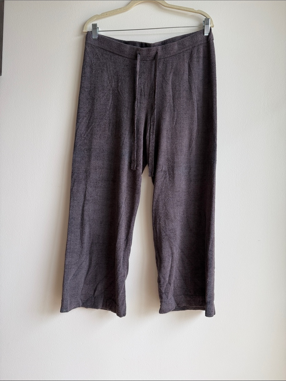 Barefoot Dreams Men's Relaxed Drawstring Pants in Charcoal Gray